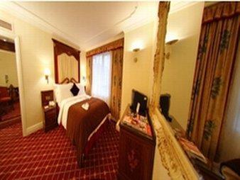 Hotel Huaxia By Ihg - Overlooking Scenery At Sky View Restaurant 4*