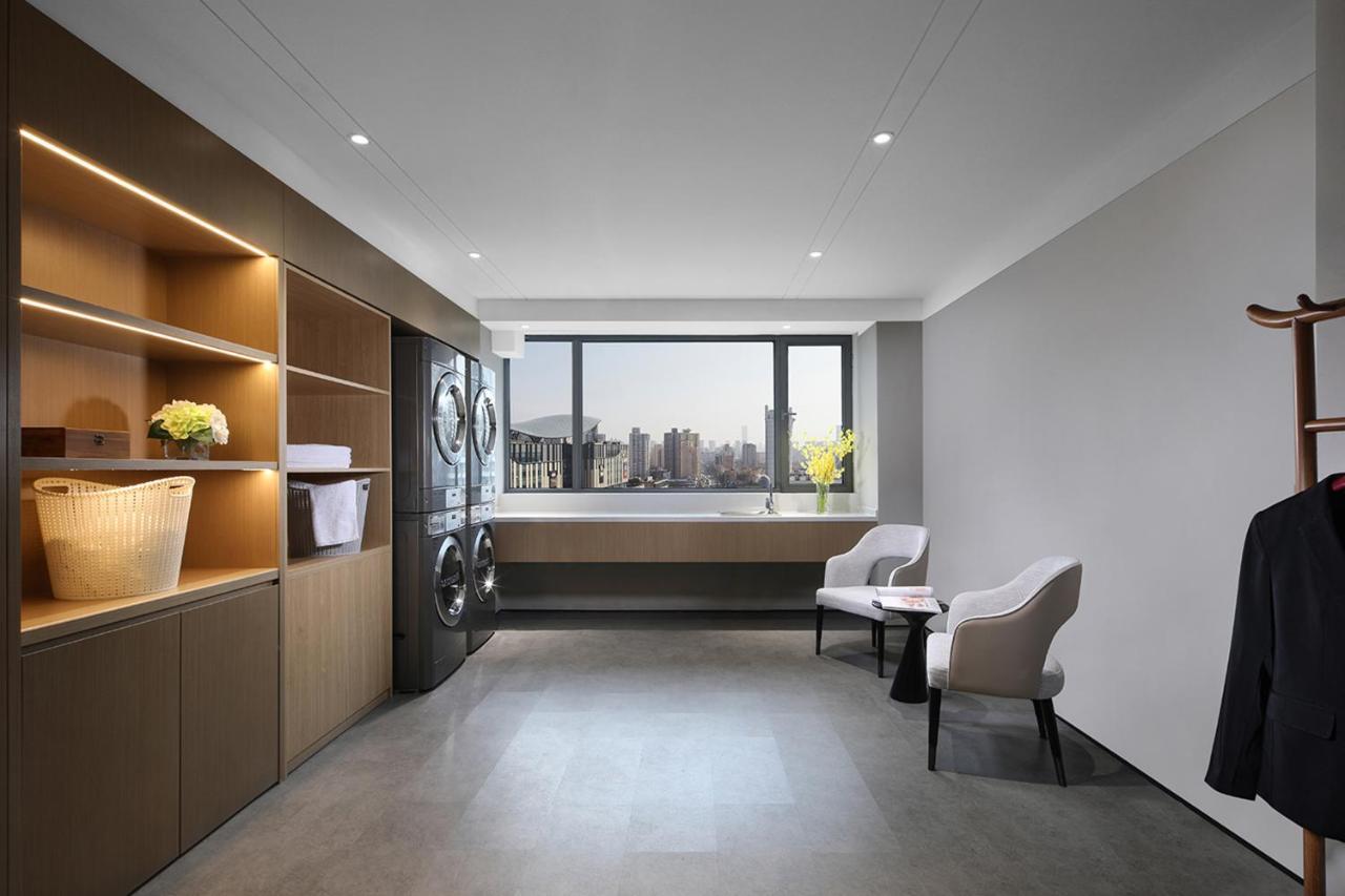 Huaxia By Ihg - Overlooking Scenery At Sky View Restaurant